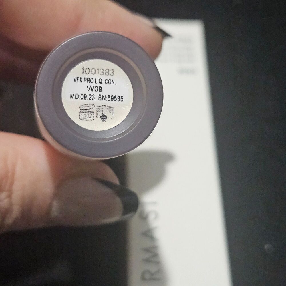 Farmasi VFX Pro Liquid Concealer W09 Warm Undertones New in Box